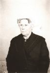 Velde van der Arentje 1874-1956 (Moeder Dirkje Monster 1901).jpg